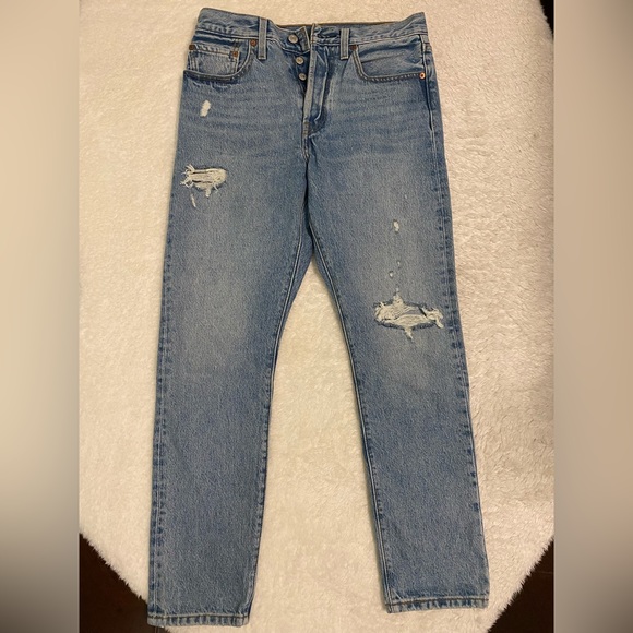 Levi’s 501 Skinny Jeans - Picture 5 of 9